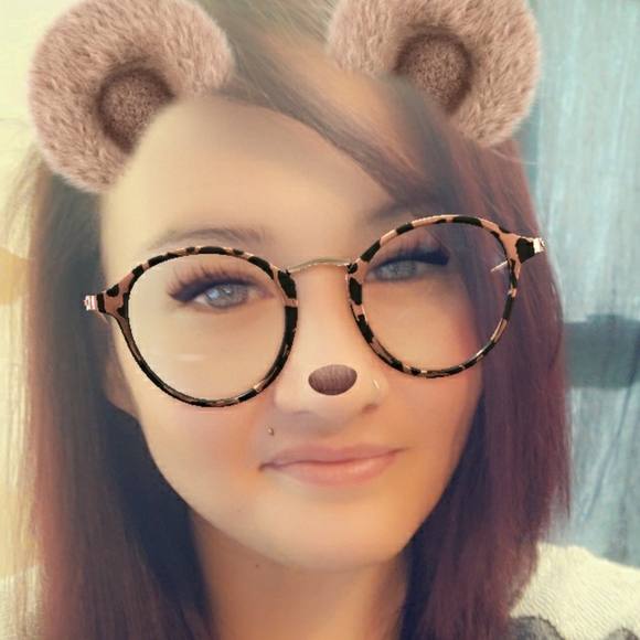 COPY - Hope to Buy Your Products! I'm Julia🖤👑 - Picture 3 of 3